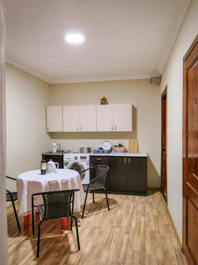 Myvibe Hotel Tbilisi ภายนอก รูปภาพ